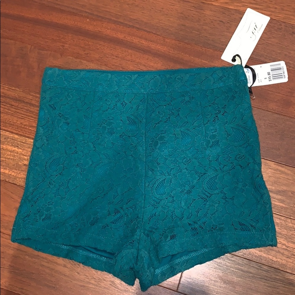 NWT high waisted lace green/blue shorts